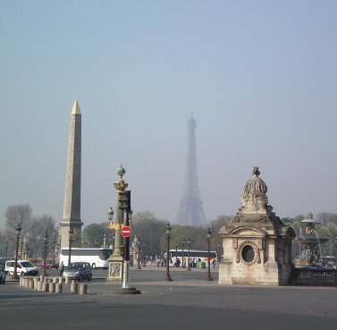 Place de la Concorde illuminée Rue Royale et place de la Madeleine PARIS 