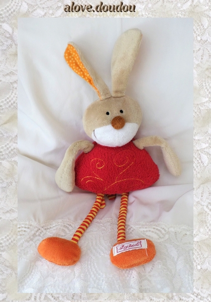 Doudou Peluche Lapin Sigikid Rouge Pattes Rayures Jaune