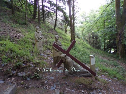 Plumelec, le chemin de croix de Callac