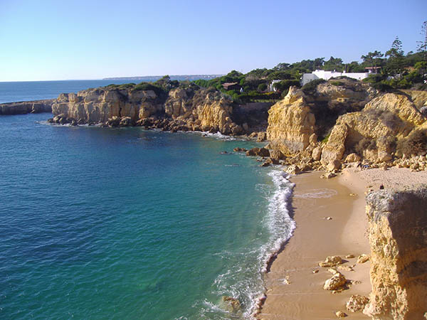 5 playas nudistas que visitar en Portugal - Playas del Mundo