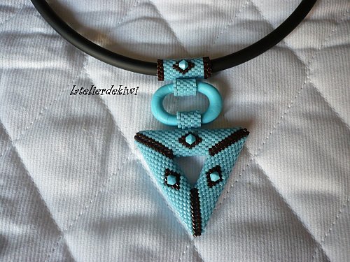 Collier 3D Turquoise-Chocolat 1