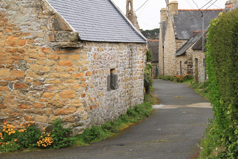 843 - Entre épaves et volets bleus en Presqu’île de Crozon (29)