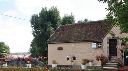 Petites maisons dans le Perche