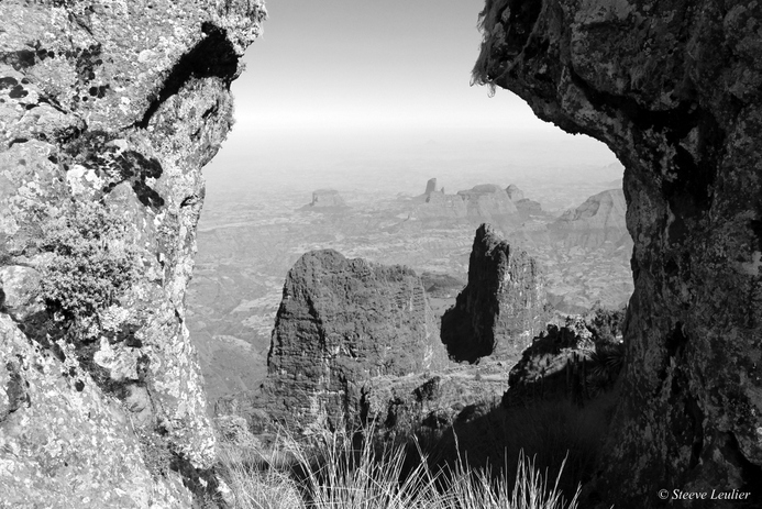 Le massif du Simien en N&B