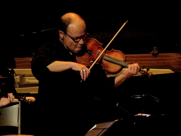 "TANTZ !" le merveilleux concert de Sirba Octet a ravi le public Châtillonnais du théâtre Gaston Bernard