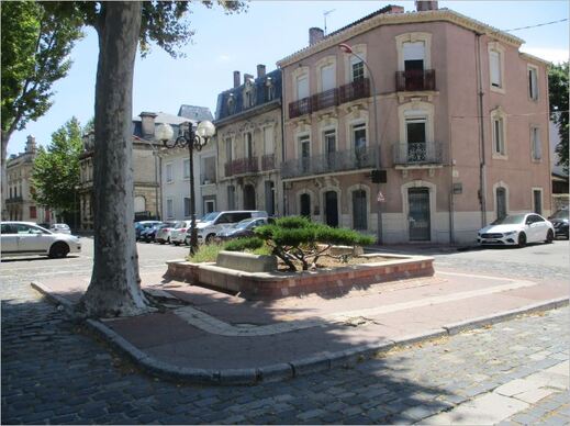 Les bosquets du Quai Vallière