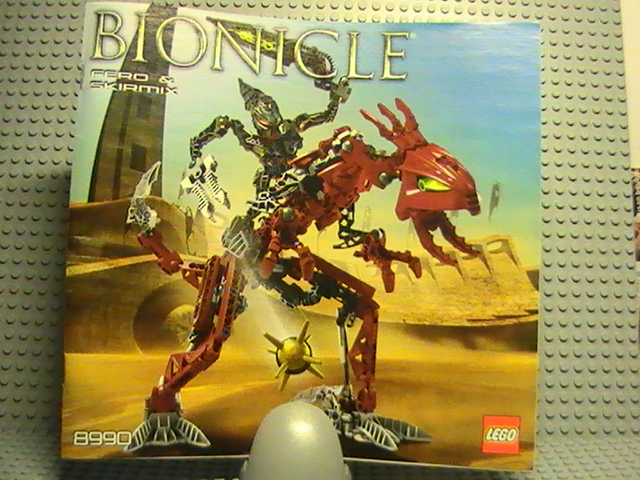 Légo bionicle n° 8990 de 2009 - Fero & Skirmix.