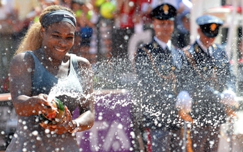 Serena Williams expÃ©ditive Ã  Rome