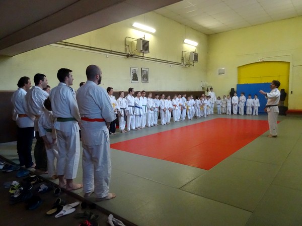 Les jeunes judokas du judo-Club Châtillonnais se sont entraînés...avec leurs parents !