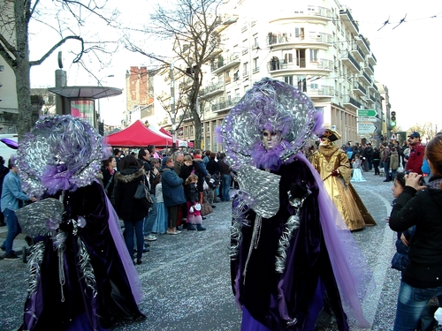 Carnaval de Limoges 2013, le défilé des maques de Venise, un petit air vénitiens.