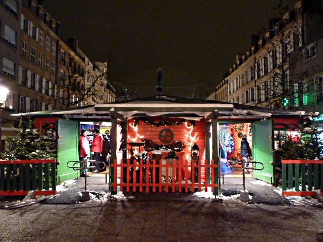 Marchés de Noël 1 Grand chalet de Noël mp1357 2010