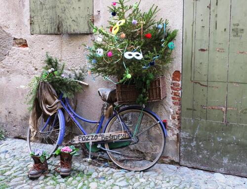 Balade dans le village médiéval de Finalborgo