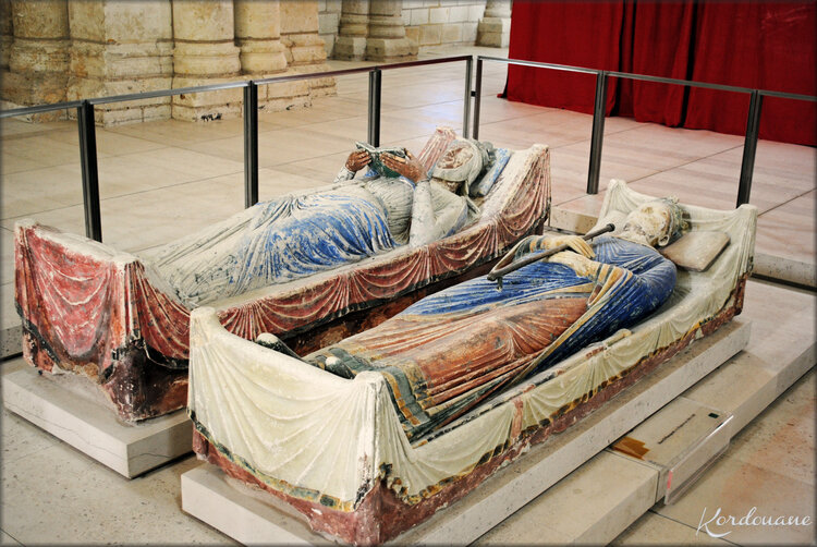 Photo des gisants de l'Abbaye de Fontevraud