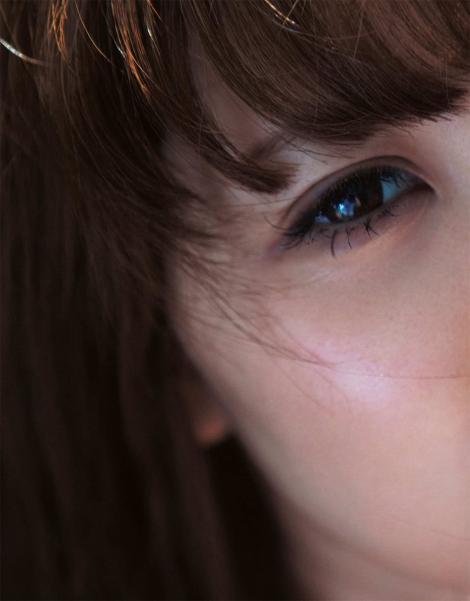 Photobooks : ( Rara Anzai : Nude Photobook 「Hello,Goodbye」 )