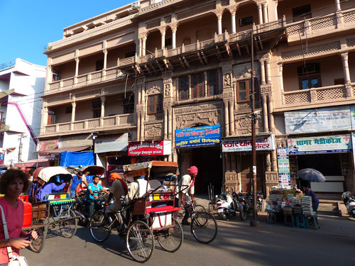 la rue principale d'Haridwar