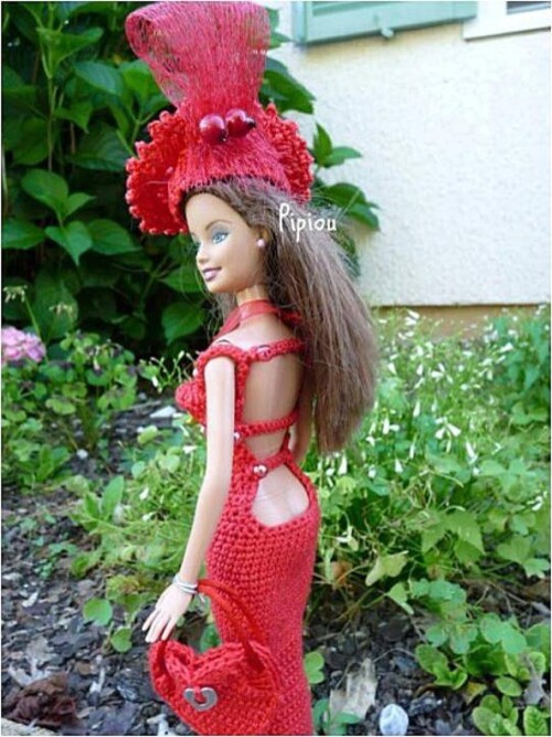 Barbie  modèle Calvine...