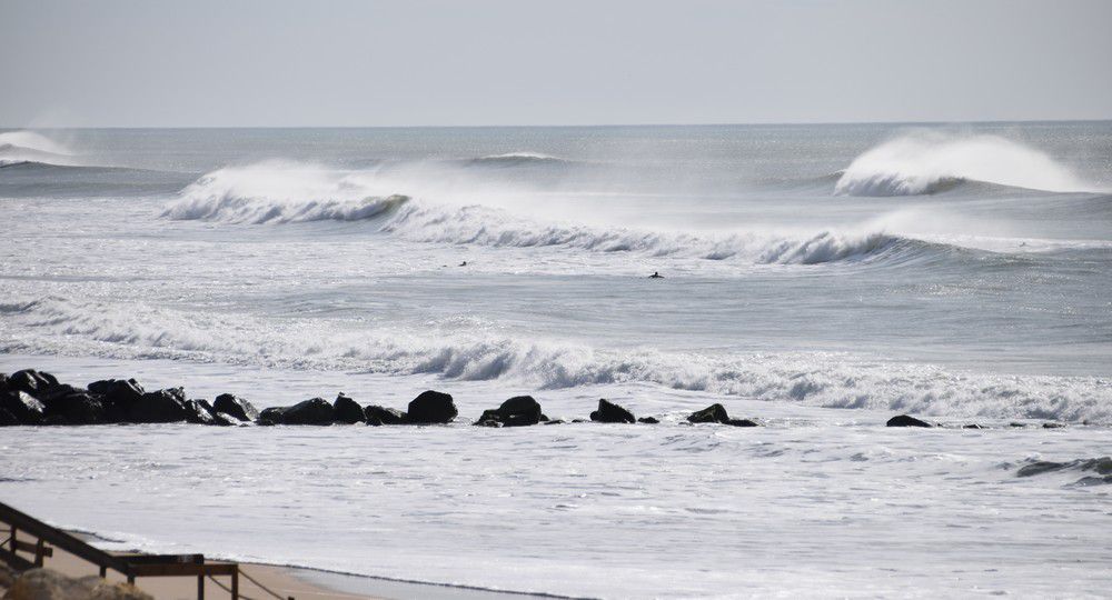 Les belles vagues de Lacanau - mars 2024...