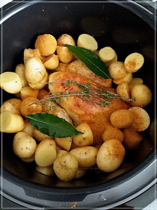 POULET EPICE ET POMMES DE TERRE