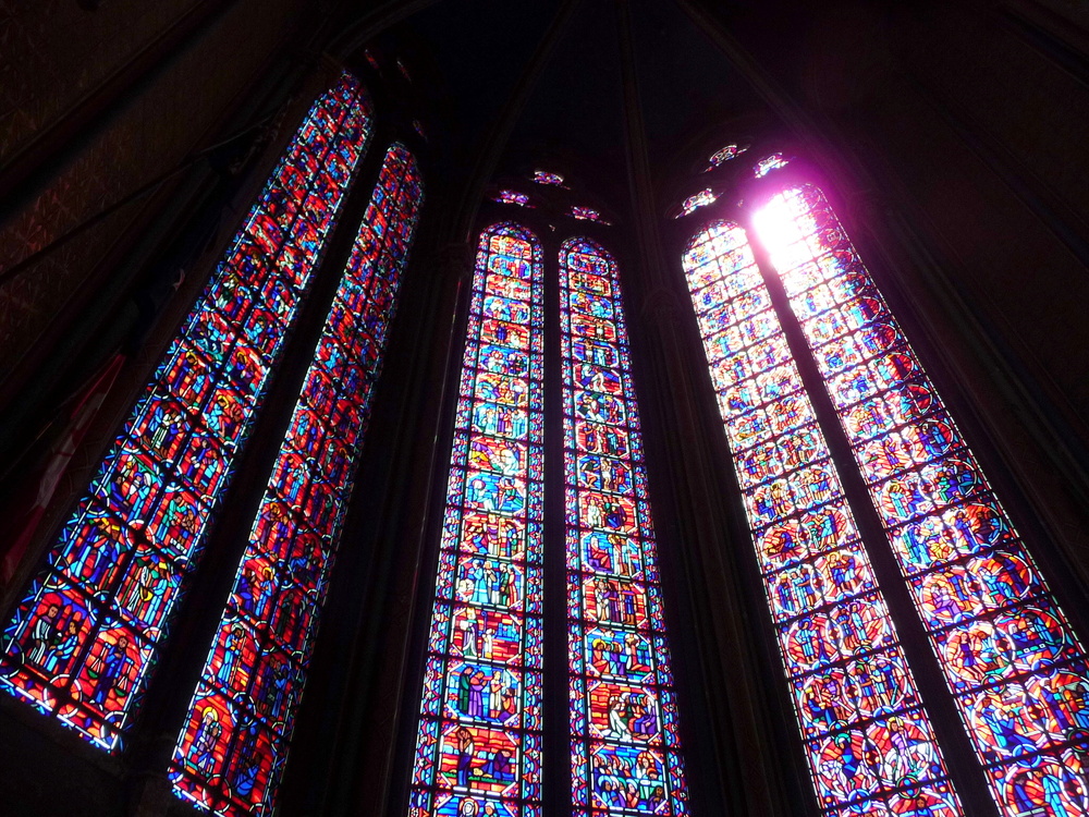 Les vitraux de la cathédrale d'Amiens