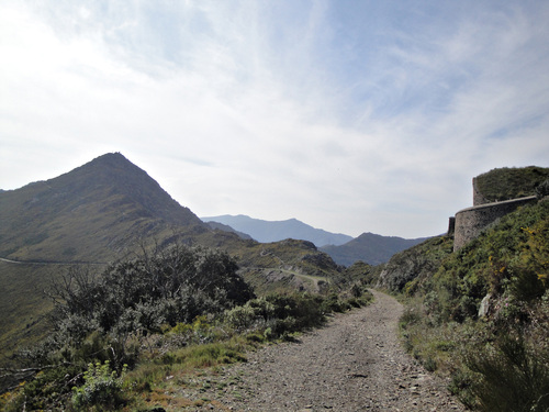 * BANYULS-SUR-MER tour de la Madeloc