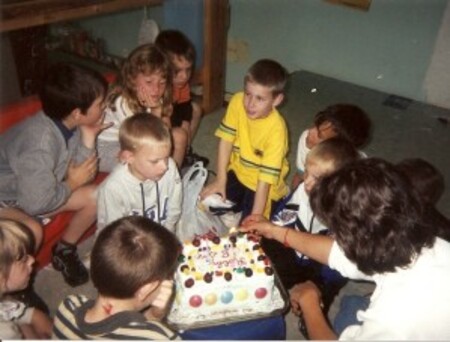 Souvenirs, souvenirs, Robby fête ses 8 ans à l'école