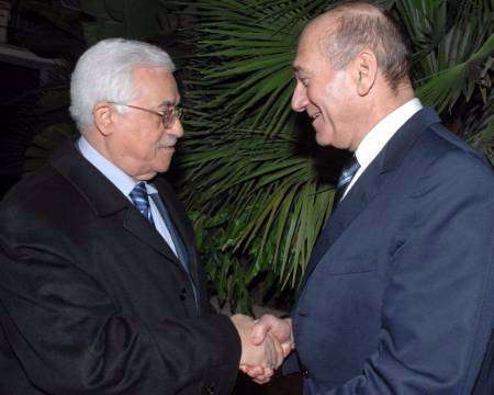 يا محمود عباس أنت لم تعد رئيسا