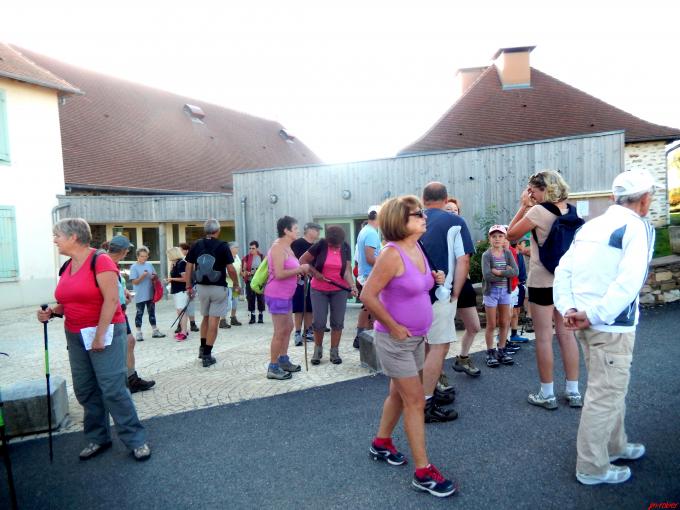 Limousin : Ce dimanche c'était la rando de Nicole à Magnac-Bourg.