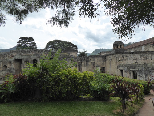 Jour 17 Guatemala, Antigua, Couvent des capucinas (2)