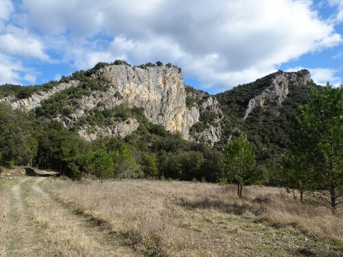 * ALBANYA le Castell de Bertran