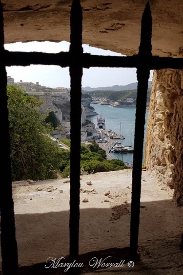 Corse : Bonifacio, la Marina vue de la Citadelle