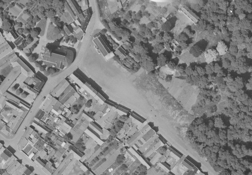 Lallaing - Centre-ville en 1951 (remonterletemps.ign.fr)