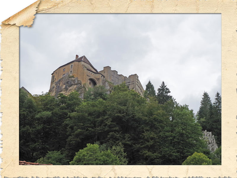 25300 la Cluse et Mijoux château de Joux