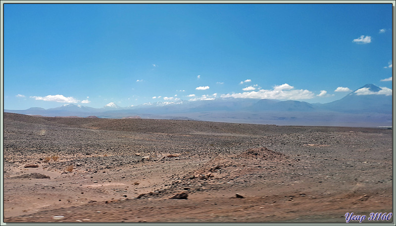 13/04/2022 en un peu plus de 3 heures : avion Santiago du Chili / Calama, puis voiture Calama /San Pedro de Atacama