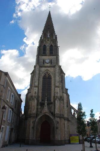 L'église St Sauveur