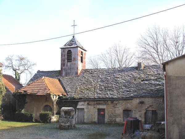 La chapelle d’Esmorots ,hameau de Fontaine en Duesmois…