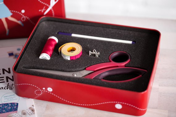 pattydoo Nähbox Inhalt Schere Maßband Markierstift
