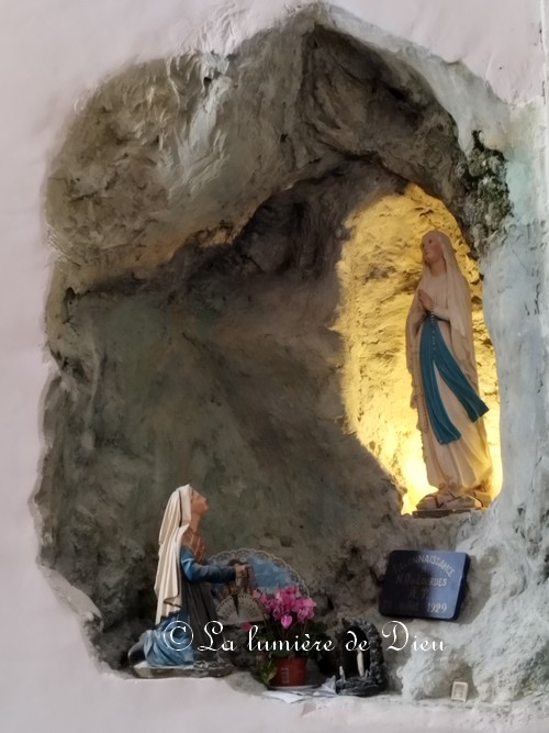 Bargemon, l'église Saint Étienne