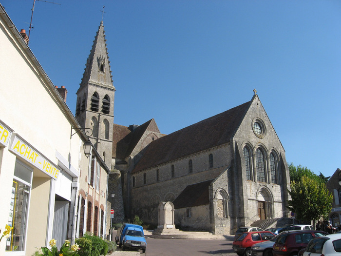 FERRIERES EN GATINAIS (Loiret)