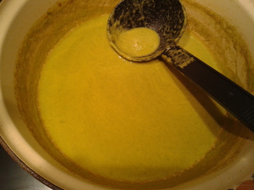 Soupe vert de poireaux carottes au curry