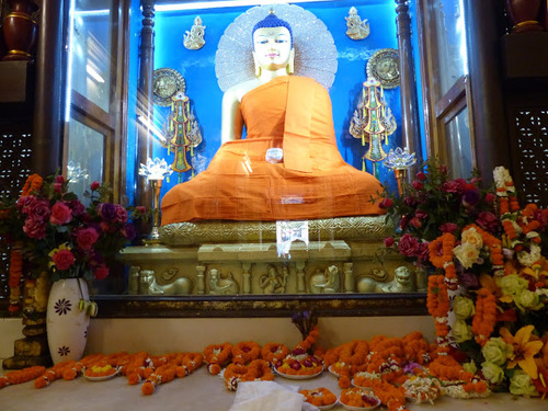 vue générale du temple Mahabodhi à Bodhgaya; 