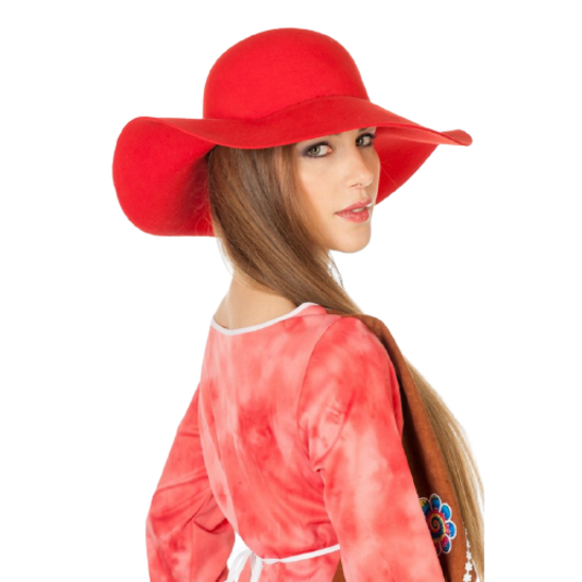 Femme avec un chapeau