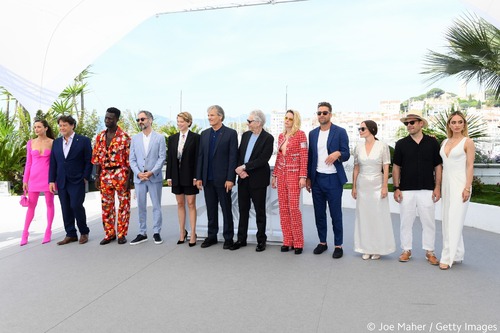 Les photos et video de Cannes 2022 pour "LES CRIMES DU FUTUR" avec Viggo Mortensen, Léa Seydoux et Kristen Stewart - Actuellement au cinéma