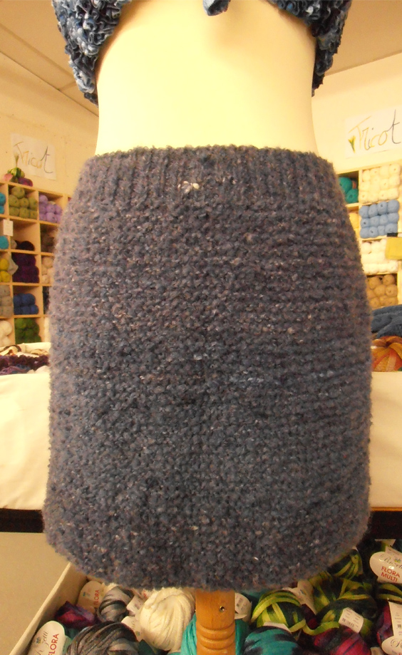 tricoter une jupe en laine