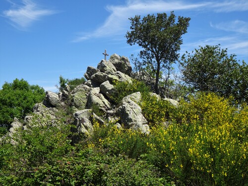 * SAINT JEAN D'ALBERE le pic Sant Cristau