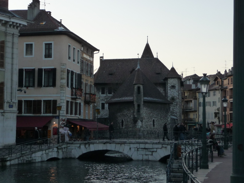 En Haute-Savoie, Annecy, la vieille ville
