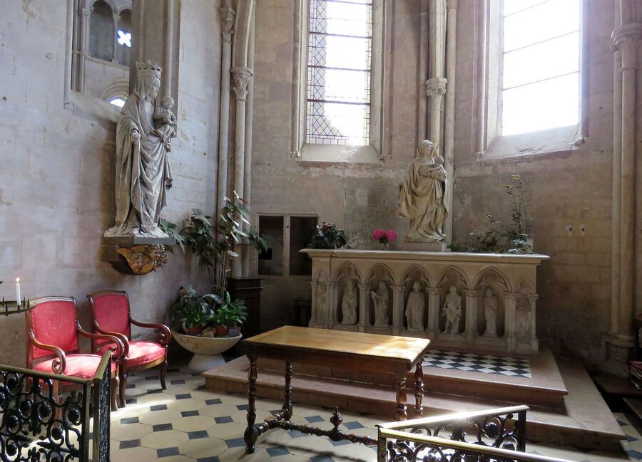 l'église N-Dame d'Auxonne