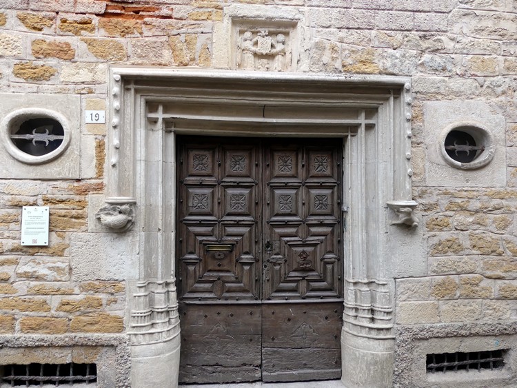 Porte de style Renaissance