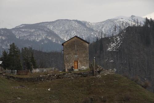 Les Svanes: enclavement chez un peuple fort