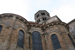 Trésors de l'Auvergne romane : la route des églises romanes (3).