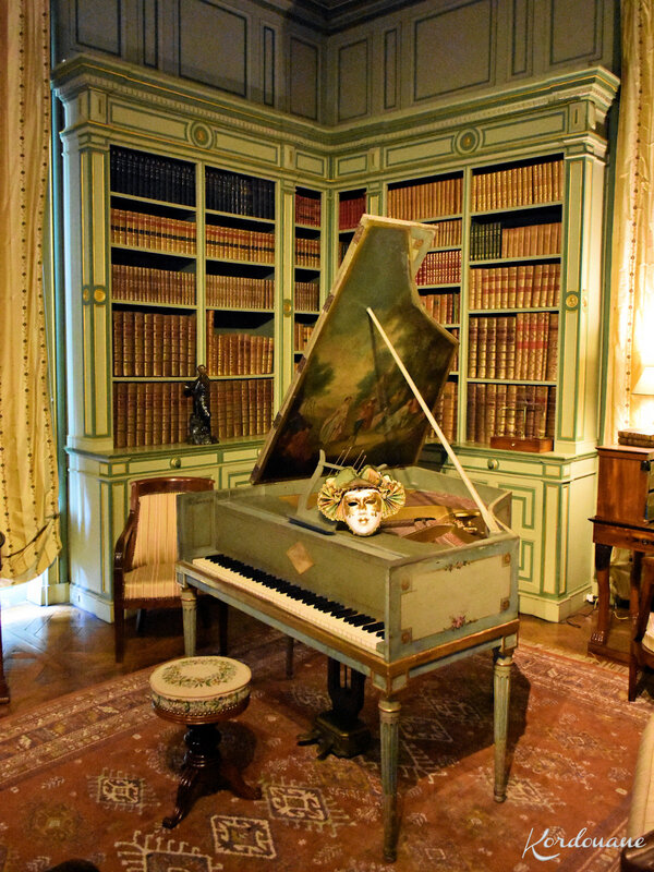 Photos salon de musique du château de Cheverny